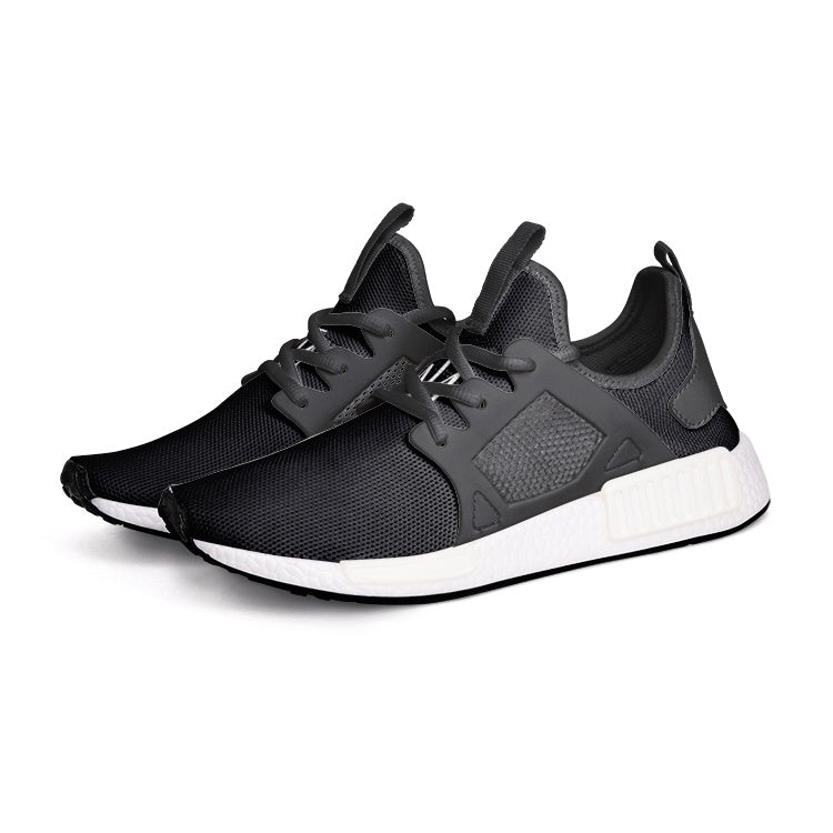 TM Swift Sneakers BLK & WHT